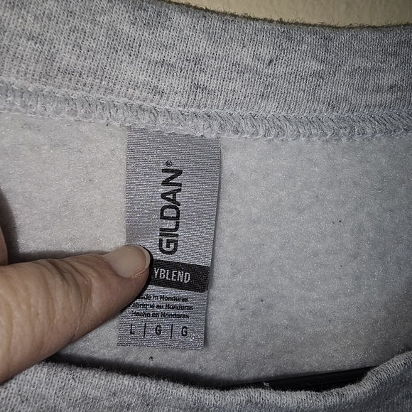 Gildan Gray Senior Day 2024 Crewneck Sweater - Picture 4 of 14